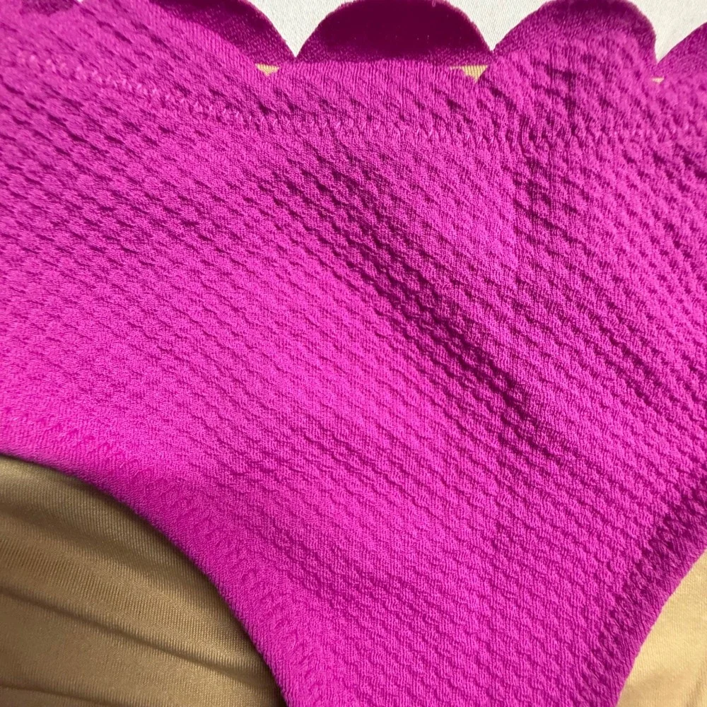 Girls Old Navy Scallop Bikini Swimsuit Set Pink Textured Size L 10 12 Youth